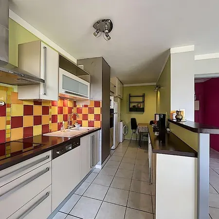 Apartment Family Close To The