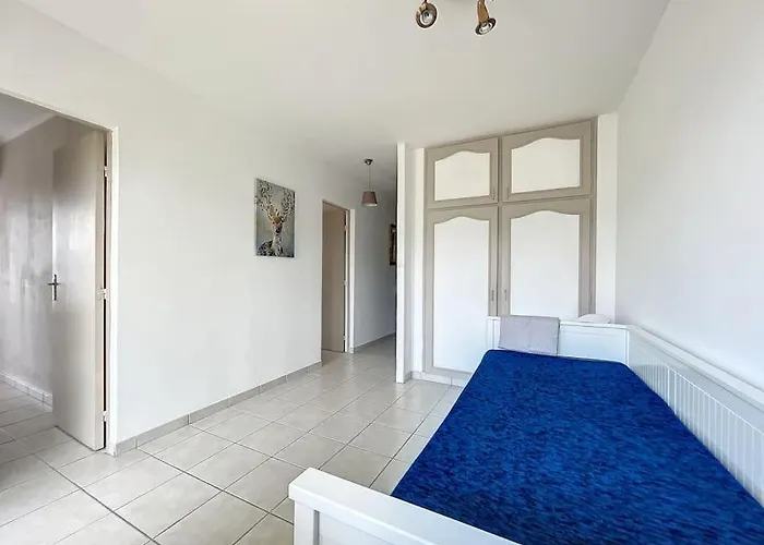 Family Close To The * لو لا فاندو